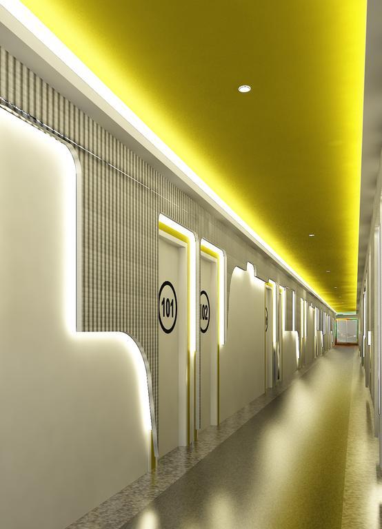 Yello Hotel Jemursari Surabaya Phòng bức ảnh